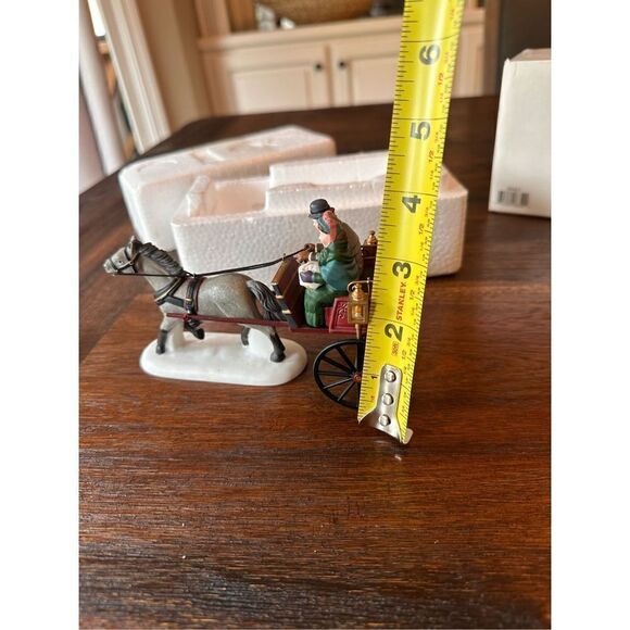 Department 56 Red Christmas Sulky - Picture 8 of 8